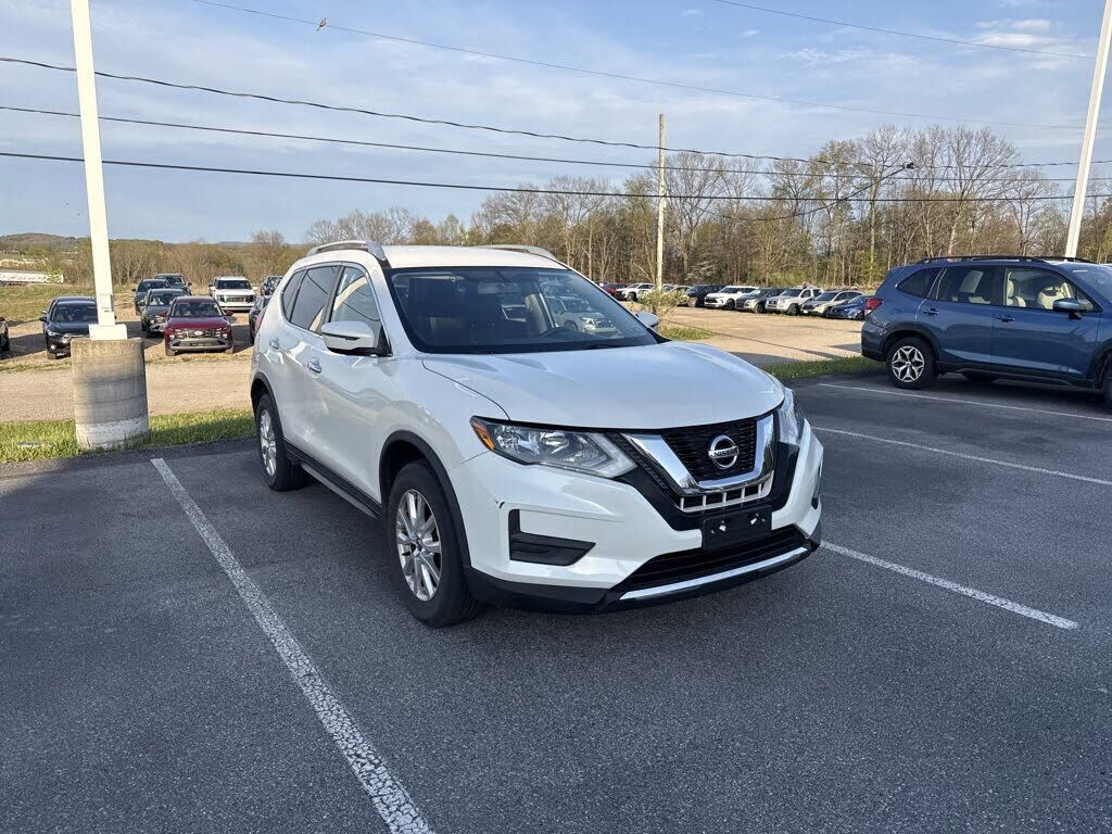 2017 NISSAN Rogue