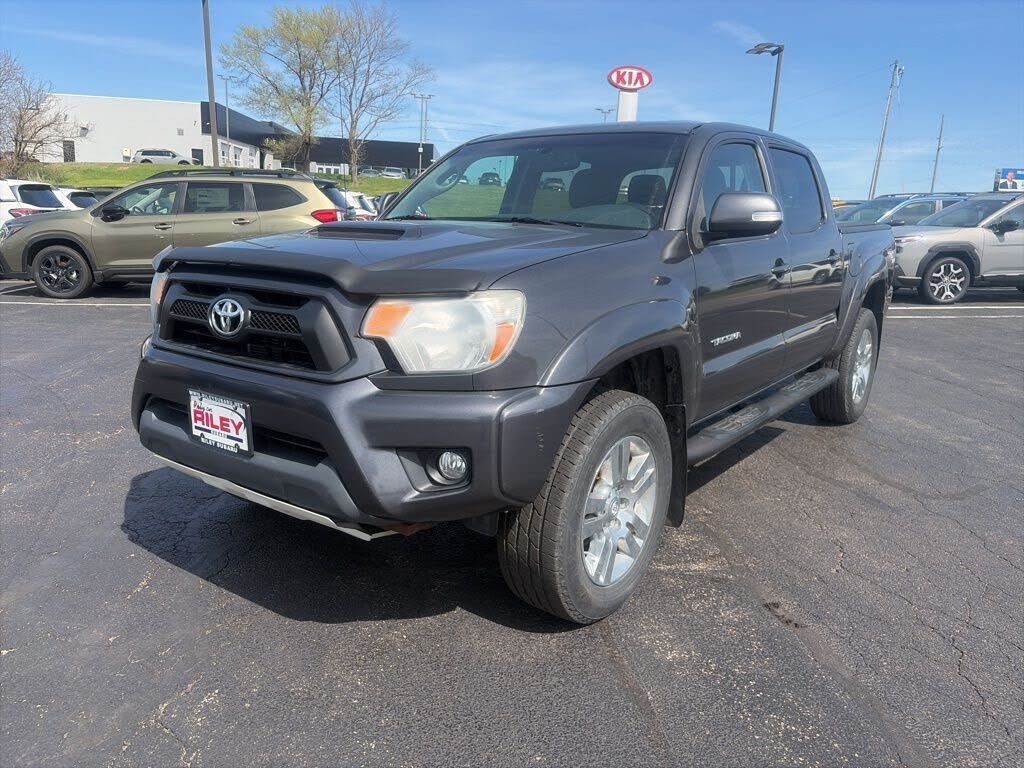 2012 TOYOTA Tacoma