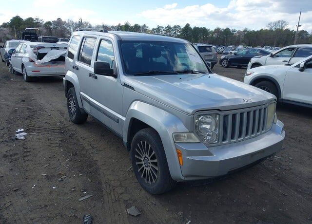 2011 JEEP Liberty