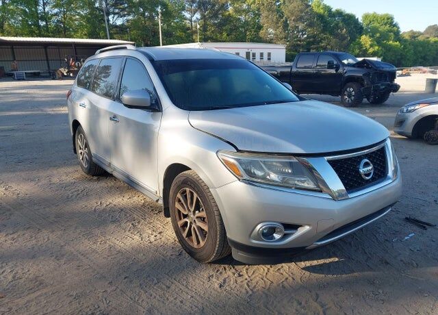 2016 NISSAN Pathfinder