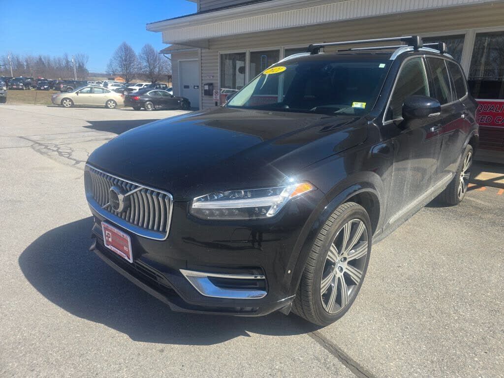 2021 VOLVO XC90