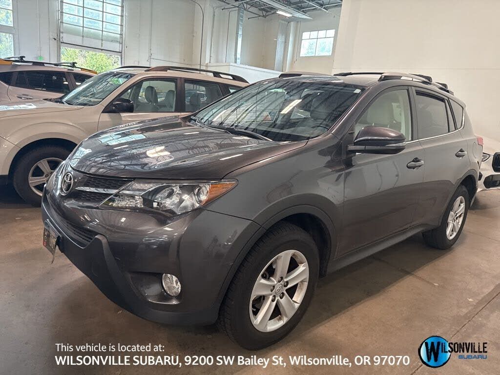 2013 TOYOTA RAV4