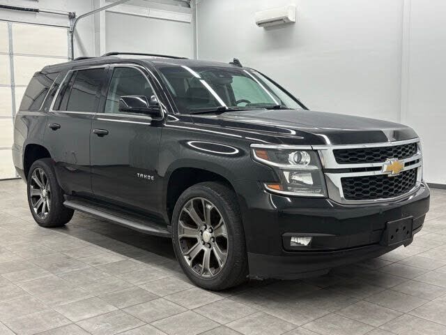 2016 CHEVROLET Tahoe