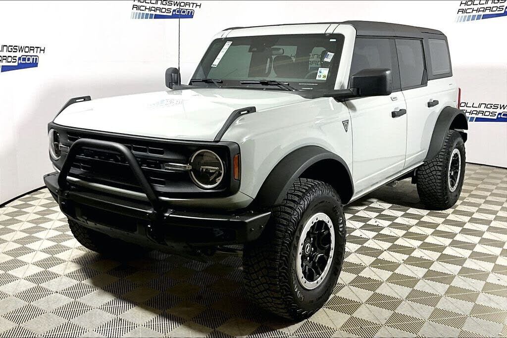 2023 FORD Bronco