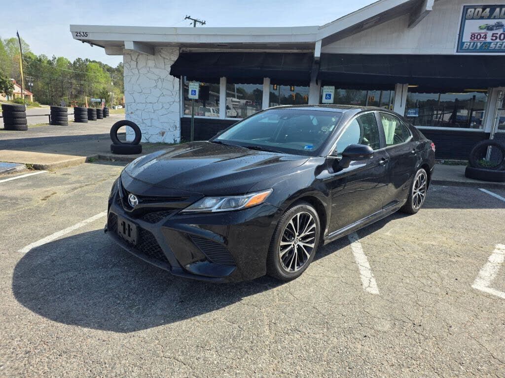 2018 TOYOTA Camry