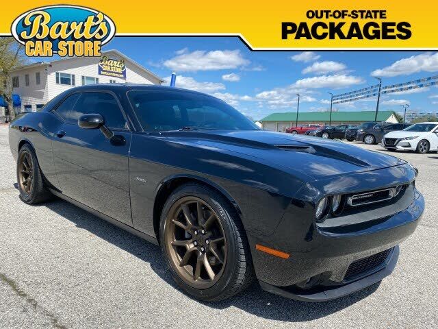 2016 DODGE Challenger