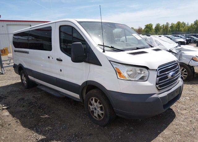 2015 FORD Transit