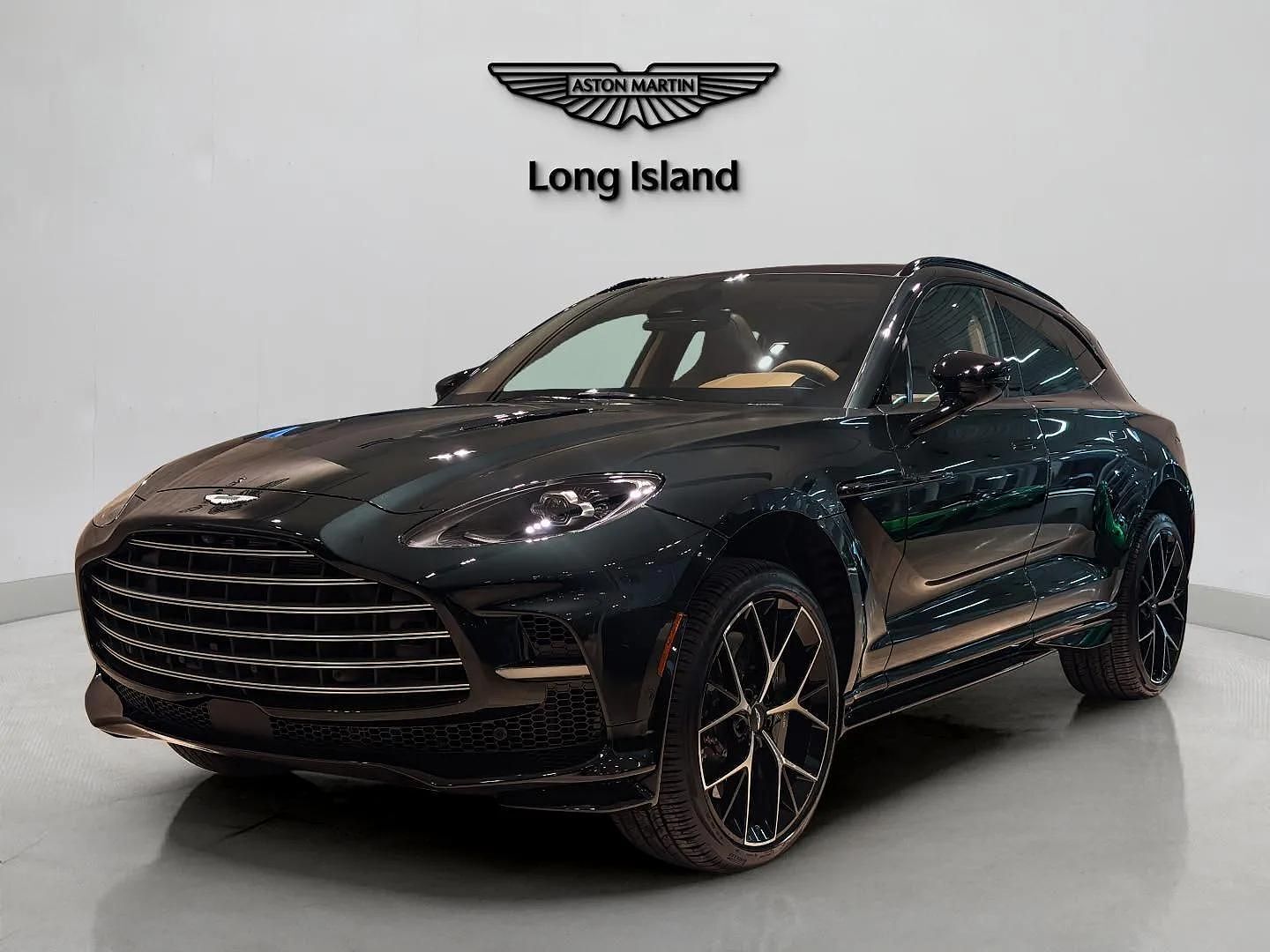 2026 ASTON MARTIN DBX