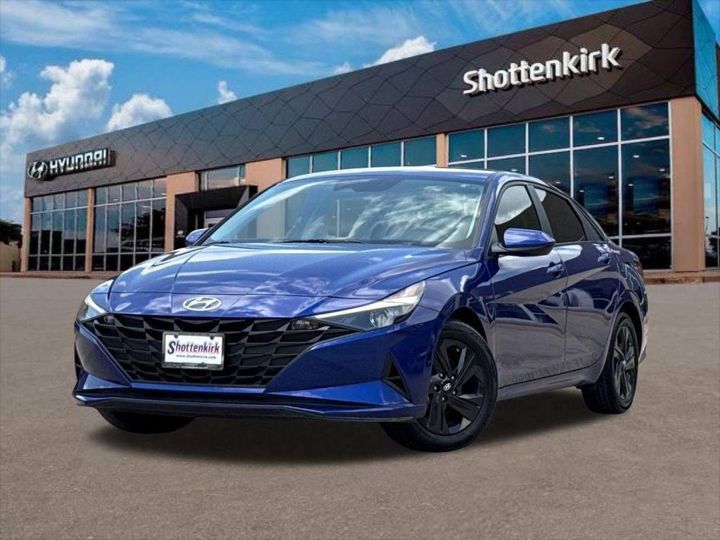 2021 HYUNDAI Elantra