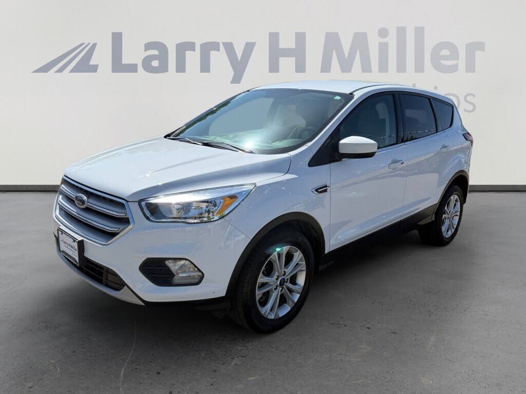 2019 FORD Escape