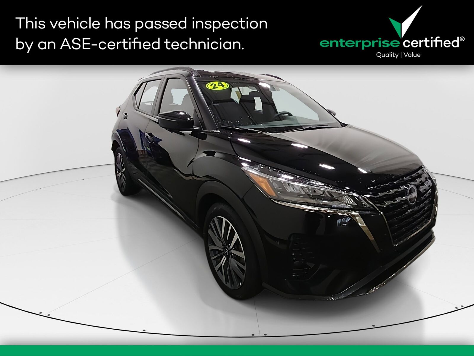 2024 NISSAN Kicks