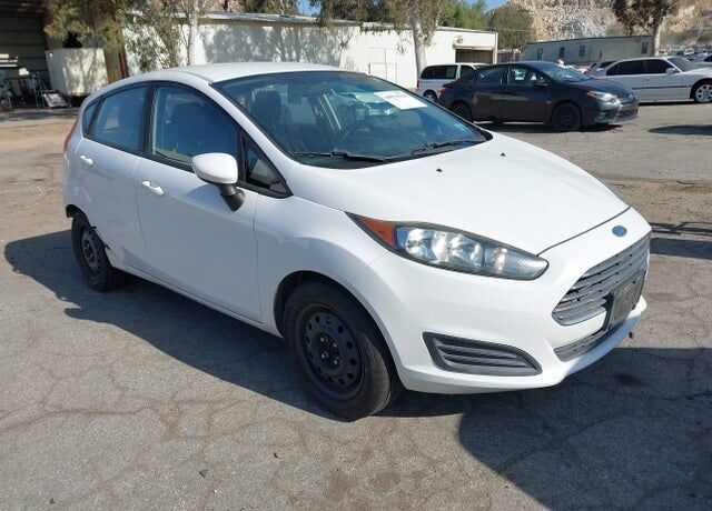 2014 FORD Fiesta