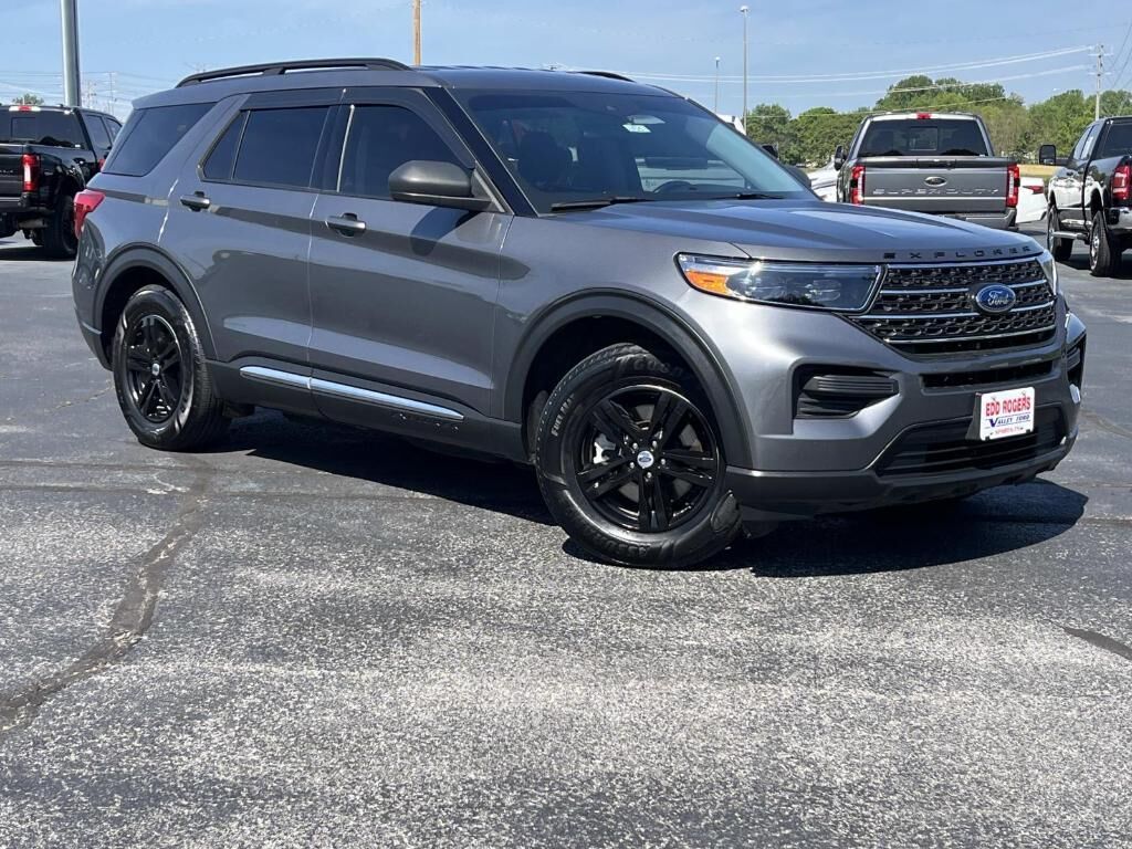 2022 FORD Explorer