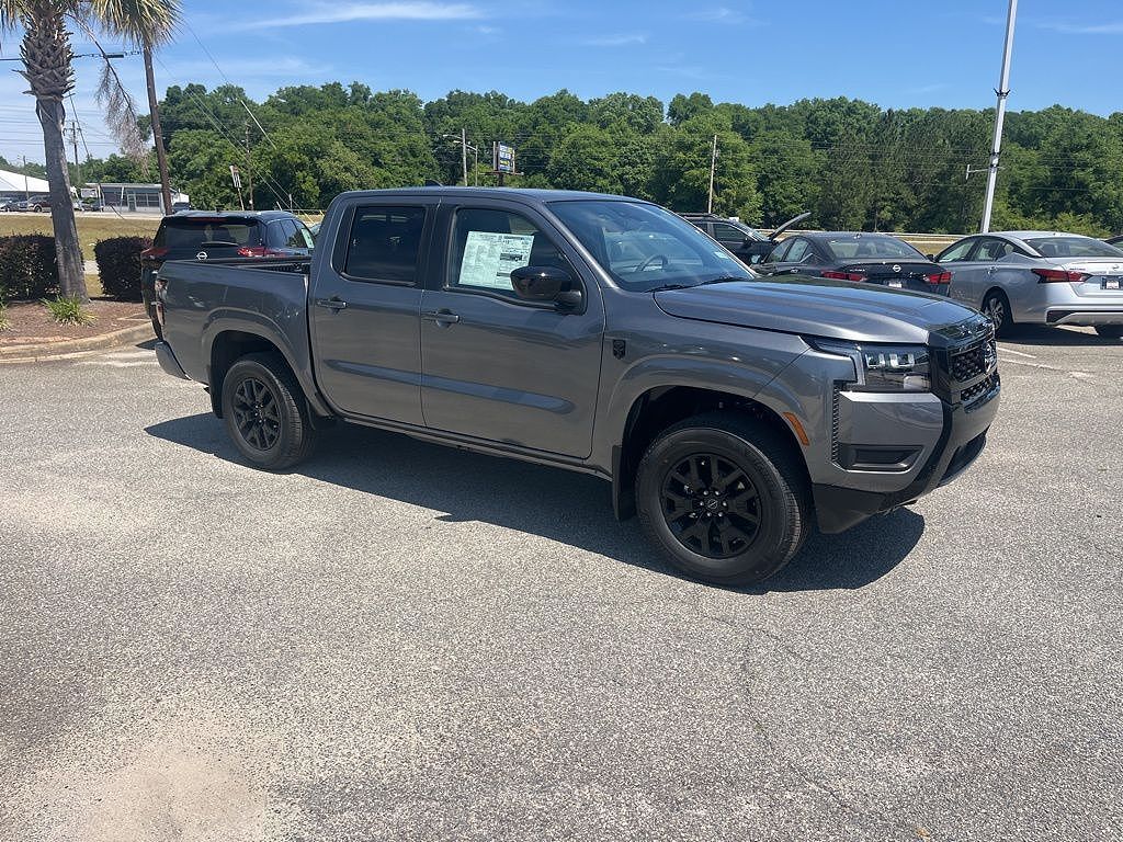 2026 NISSAN Frontier