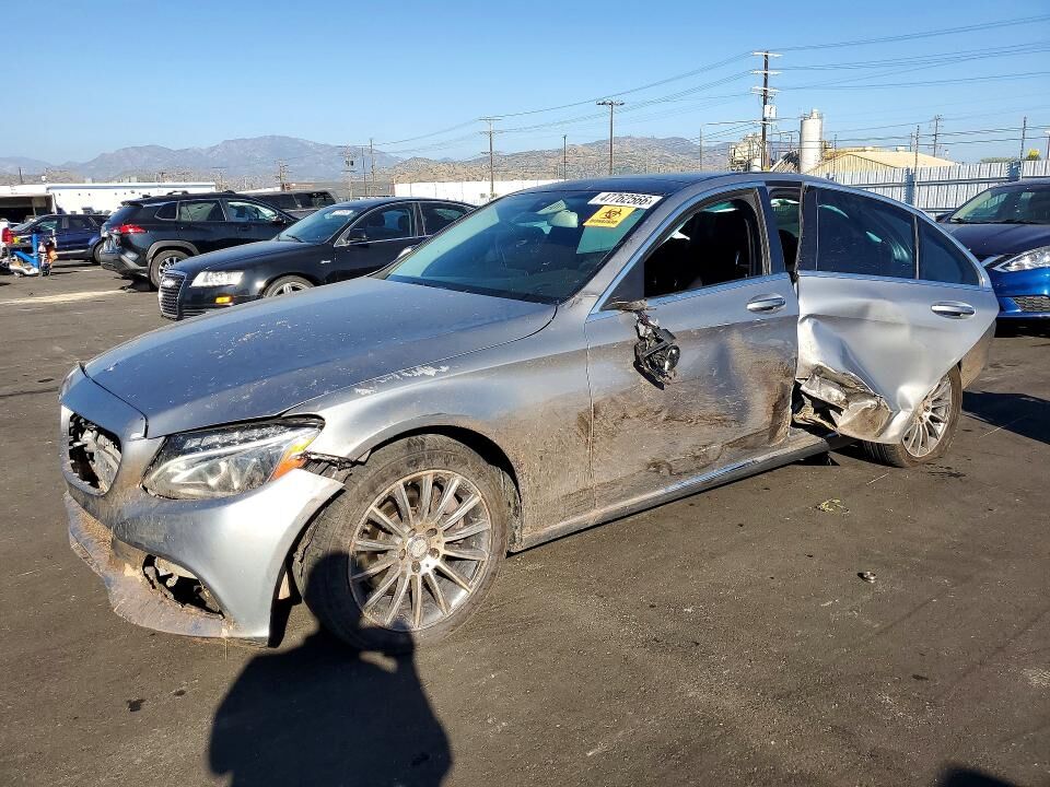 2015 MERCEDES-BENZ C-Class