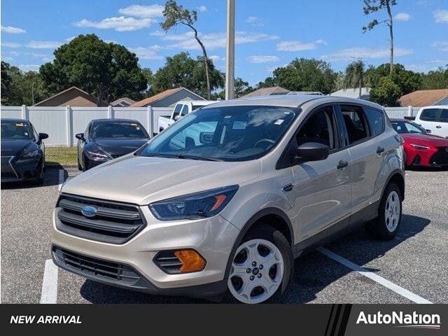 2017 FORD Escape