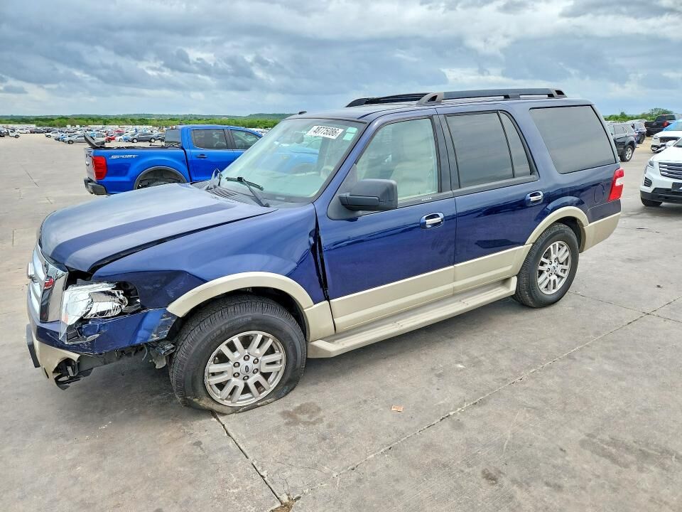 2010 FORD Expedition