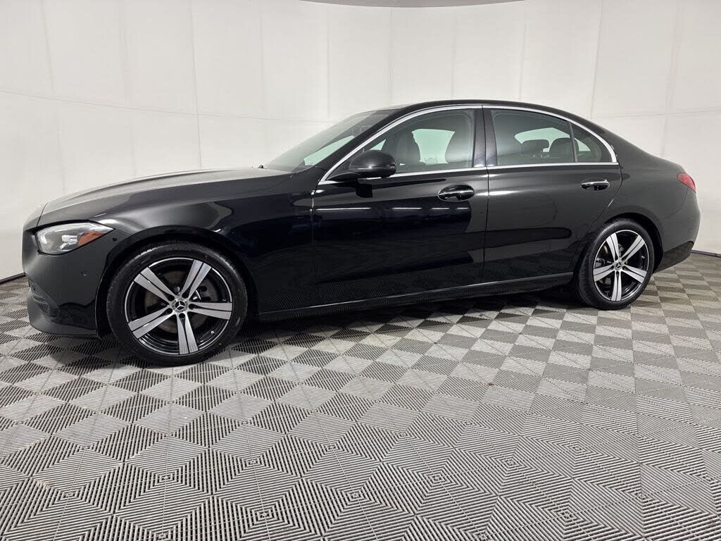 2025 MERCEDES-BENZ C-Class