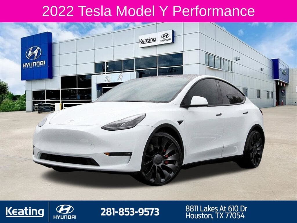 2022 TESLA Model Y