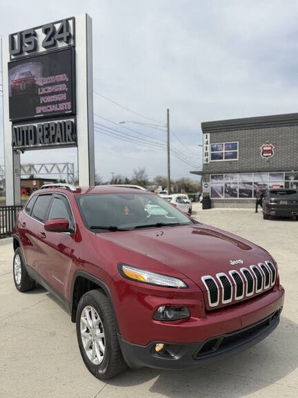 2017 JEEP Cherokee