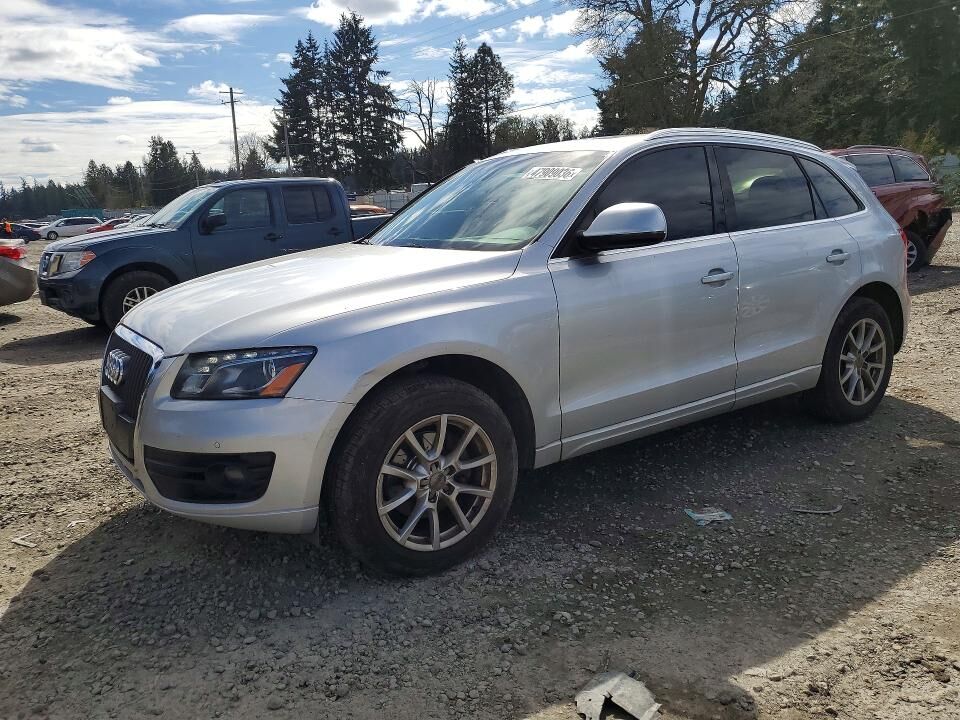 2011 AUDI Q5
