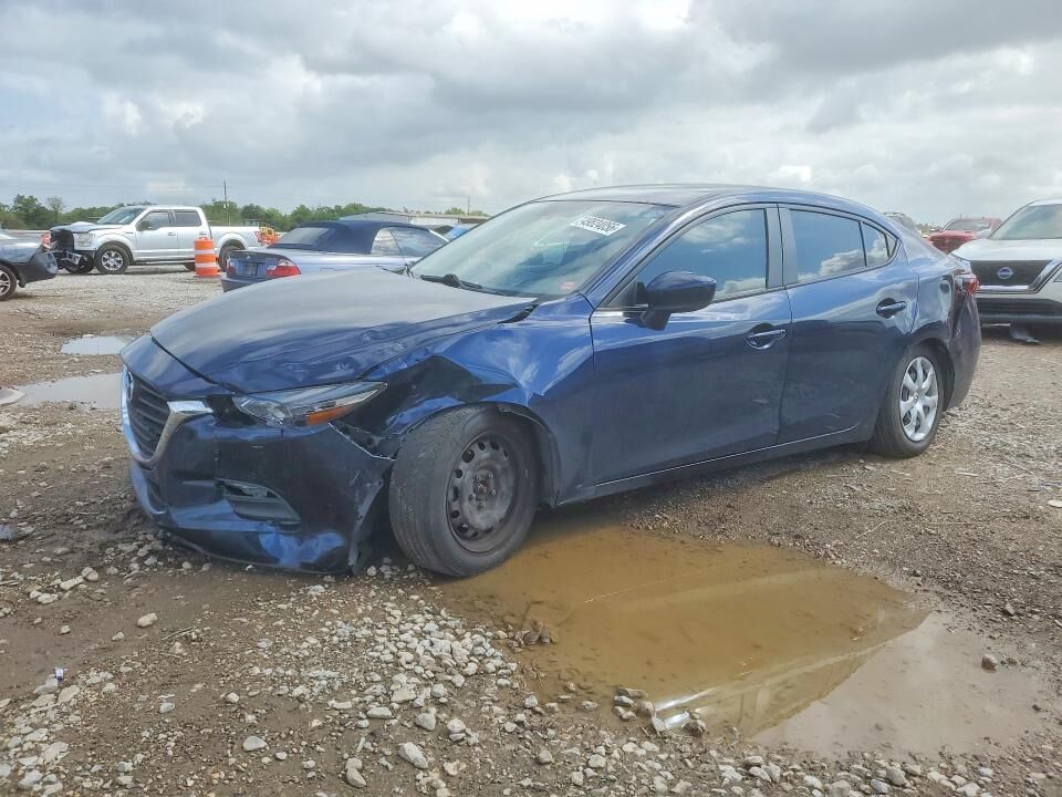2017 MAZDA Mazda3
