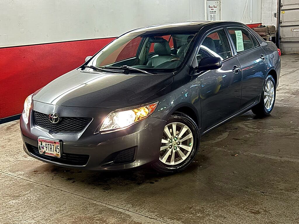2010 TOYOTA Corolla