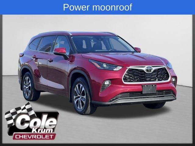 2022 TOYOTA Highlander