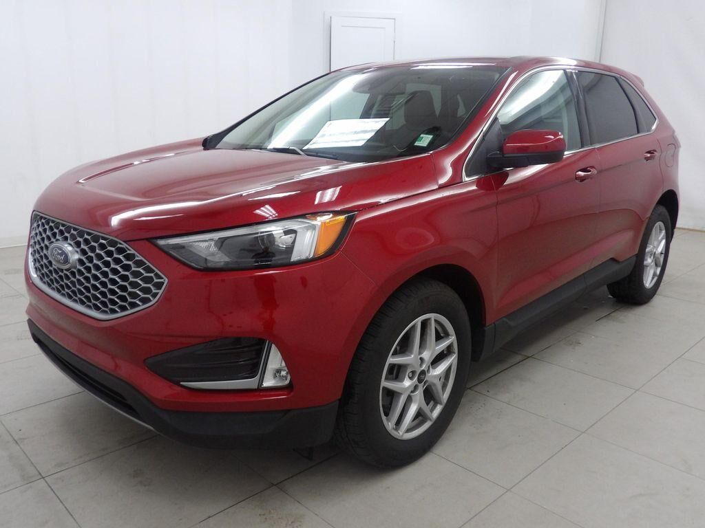 2024 FORD Edge