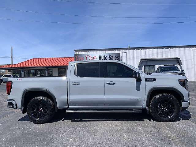 2024 GMC Sierra
