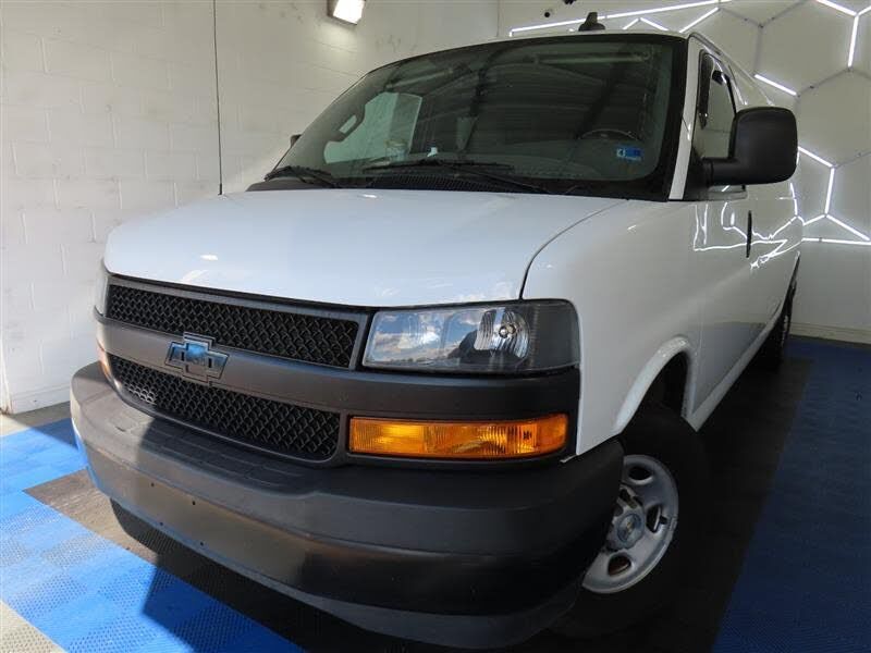 2023 CHEVROLET Express