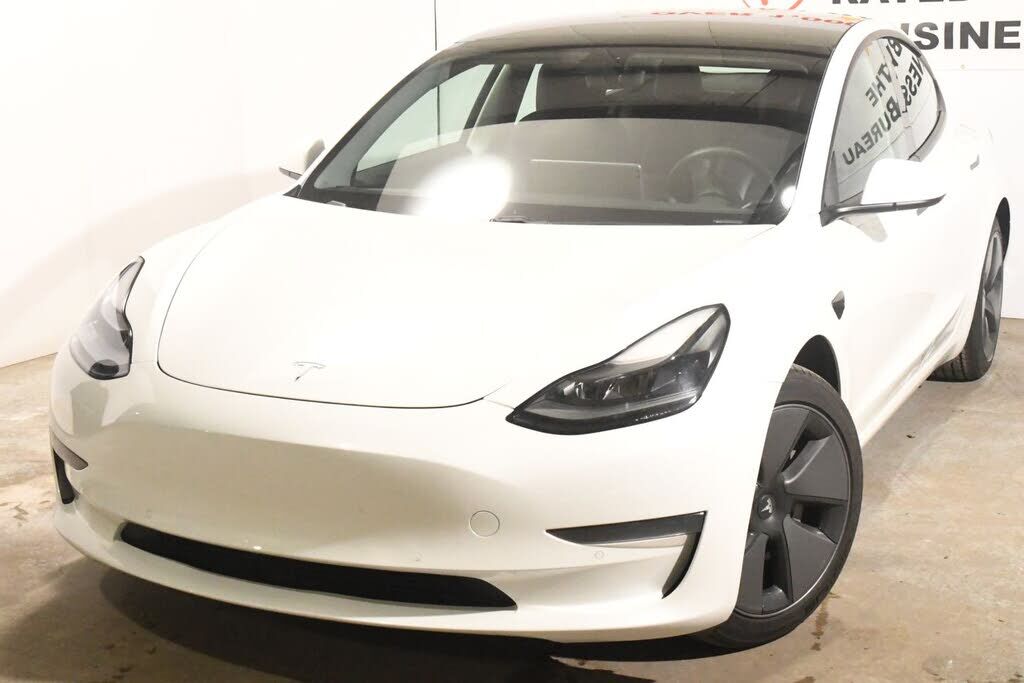 2021 TESLA Model 3