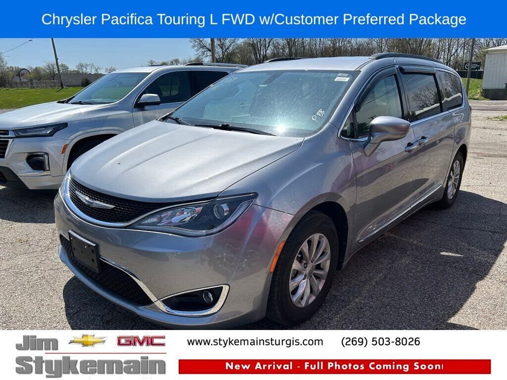 2017 CHRYSLER Pacifica