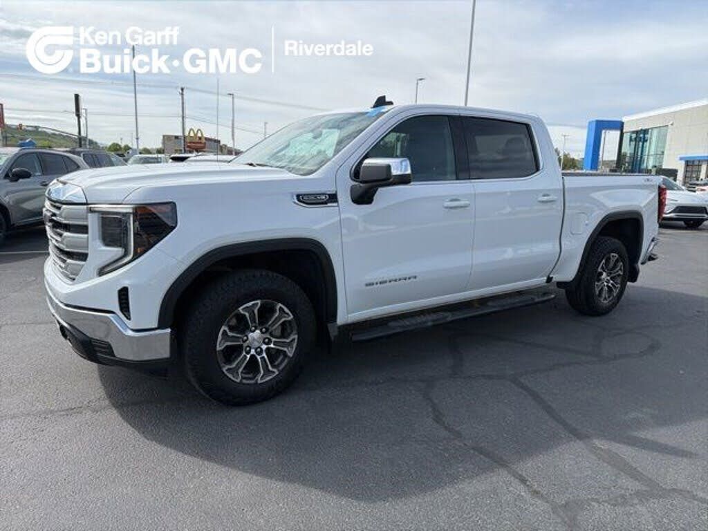 2024 GMC Sierra