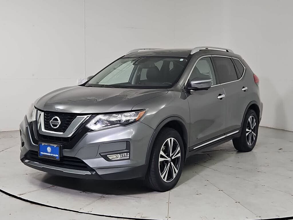 2017 NISSAN Rogue