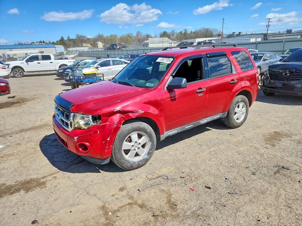 2011 FORD Escape
