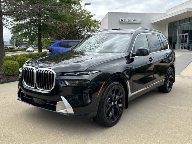 2025 BMW X7