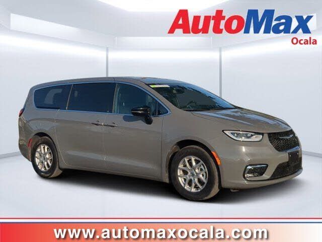 2025 CHRYSLER Pacifica