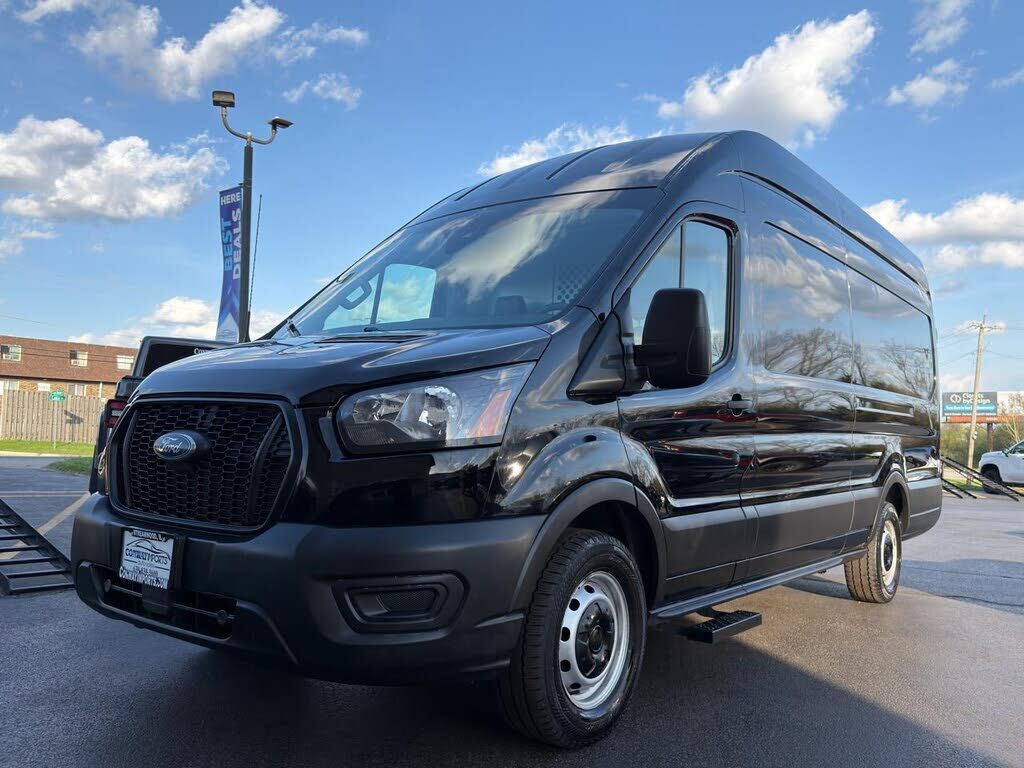 2022 FORD Transit