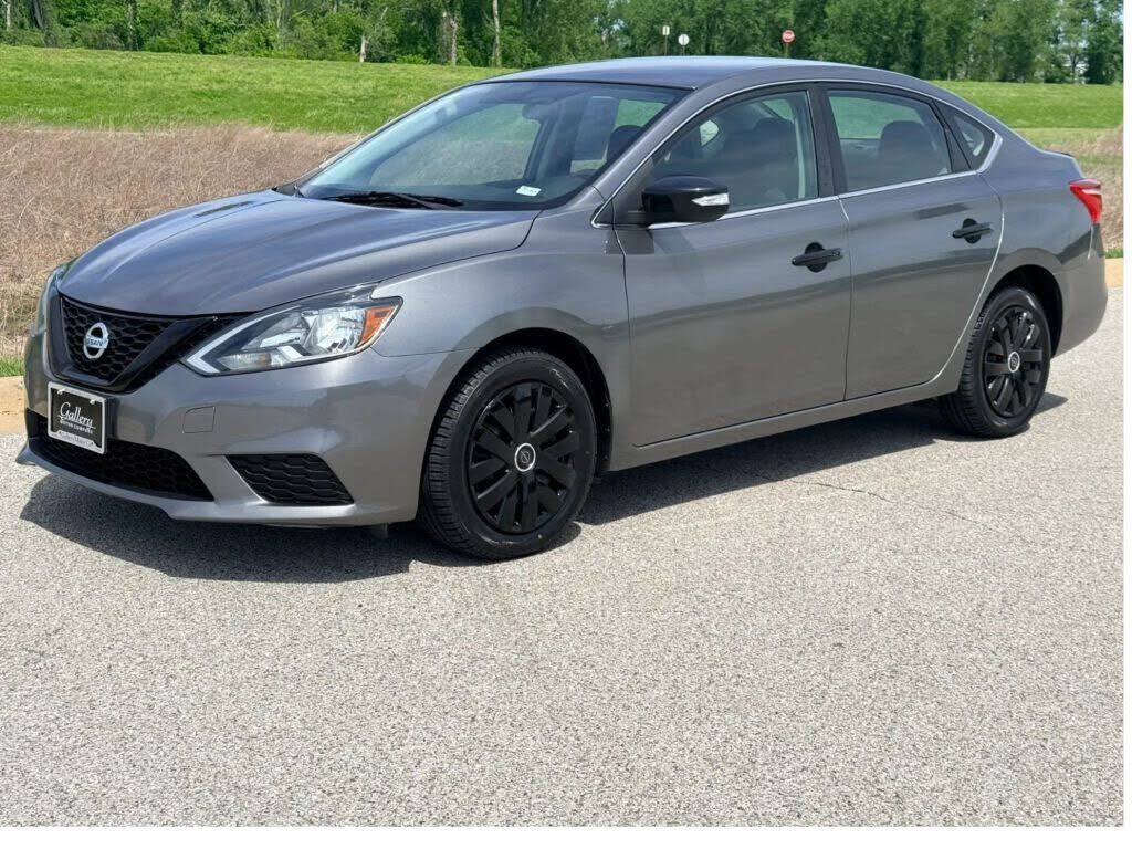 2016 NISSAN Sentra