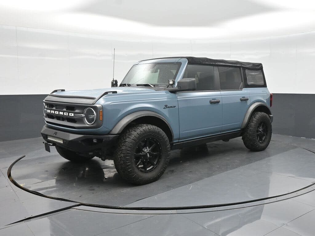 2021 FORD Bronco