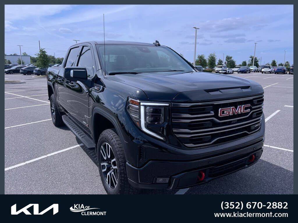 2025 GMC Sierra