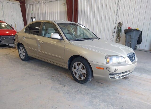 2005 HYUNDAI Elantra