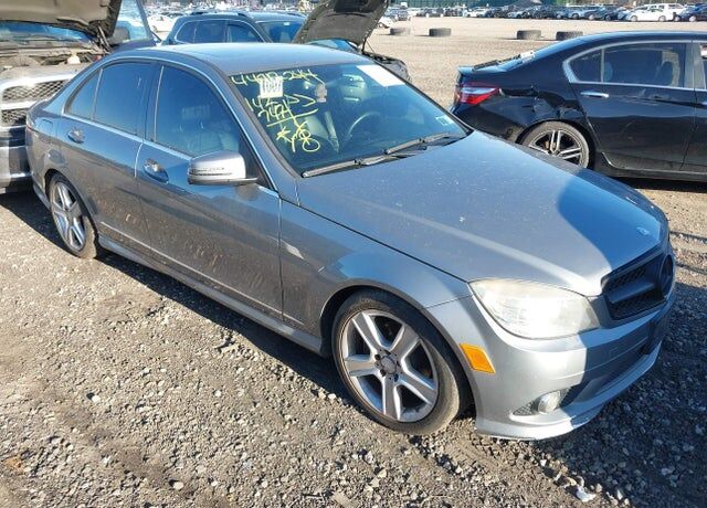 2010 MERCEDES-BENZ C-Class