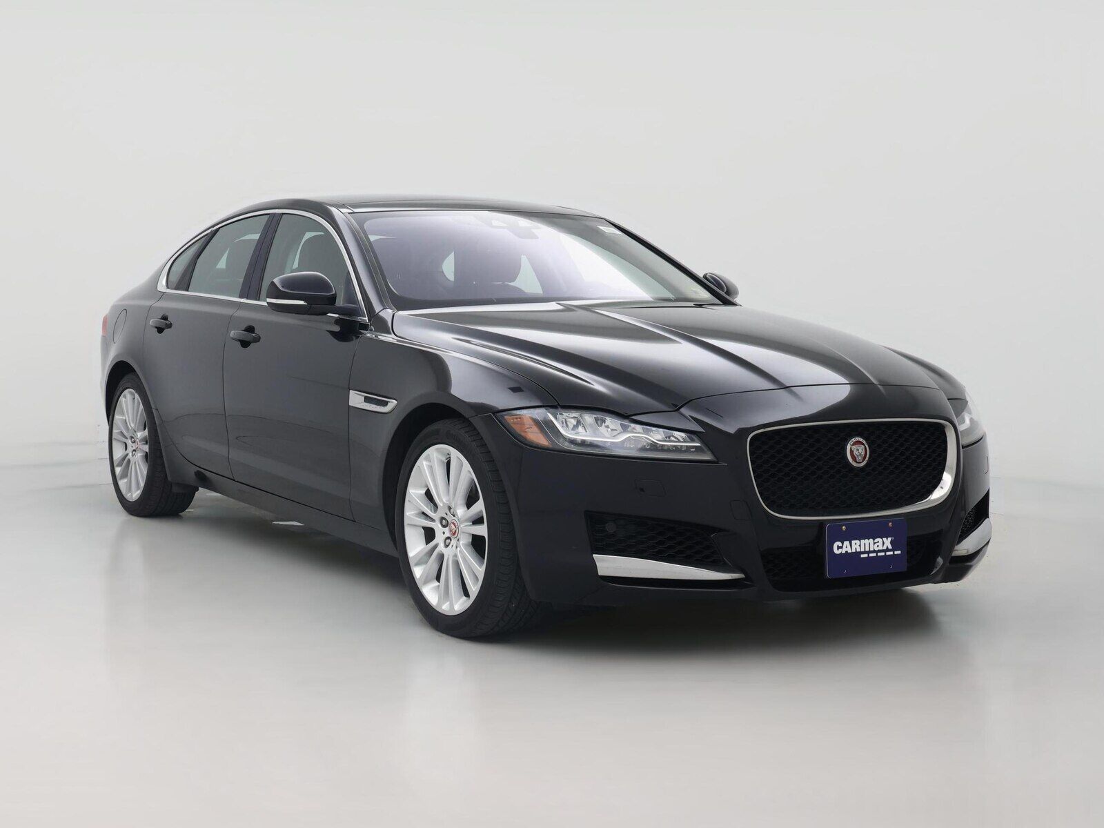 2018 JAGUAR XF