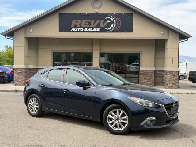 2015 MAZDA Mazda3