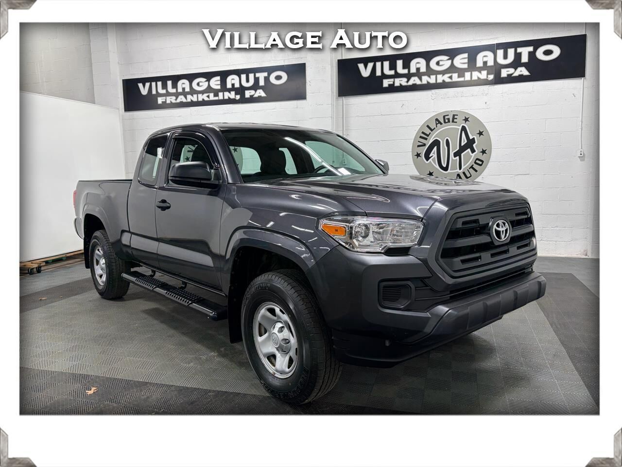 2017 TOYOTA Tacoma