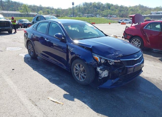 2019 KIA Optima