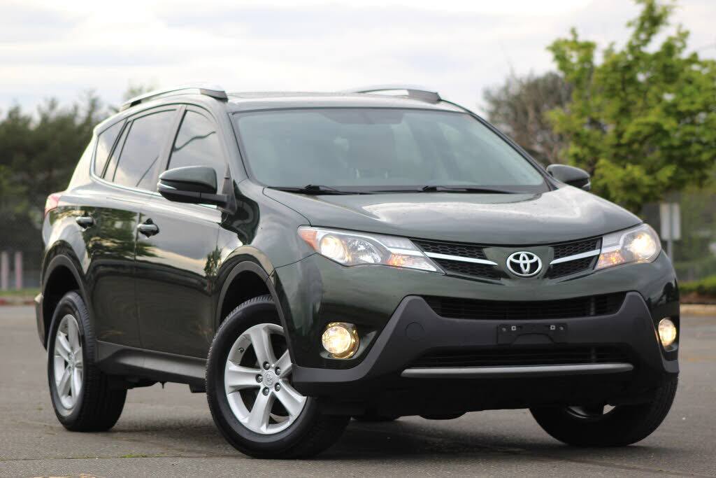 2013 TOYOTA RAV4