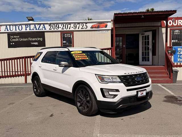 2017 FORD Explorer